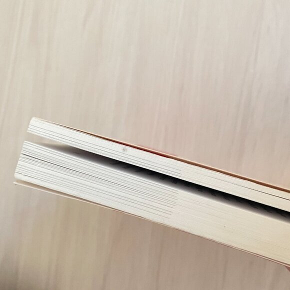 Triathlon Book "Women Who Tri" - Picture 8 of 14